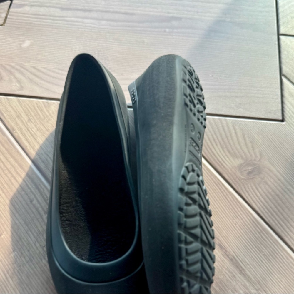 CROCS l Mammoth Lined Black Ballet Flats l Size: W8 - Picture 7 of 11